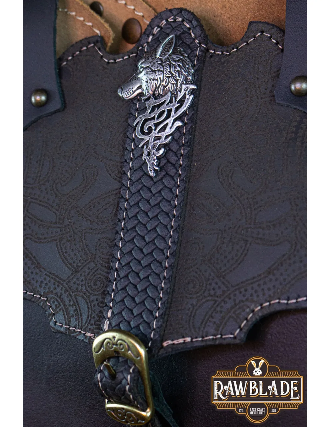 Bolsa Lobo Solitario Hakoon - Negro can be rewritten as Mochila Lonewolf Hakoon - Negro.