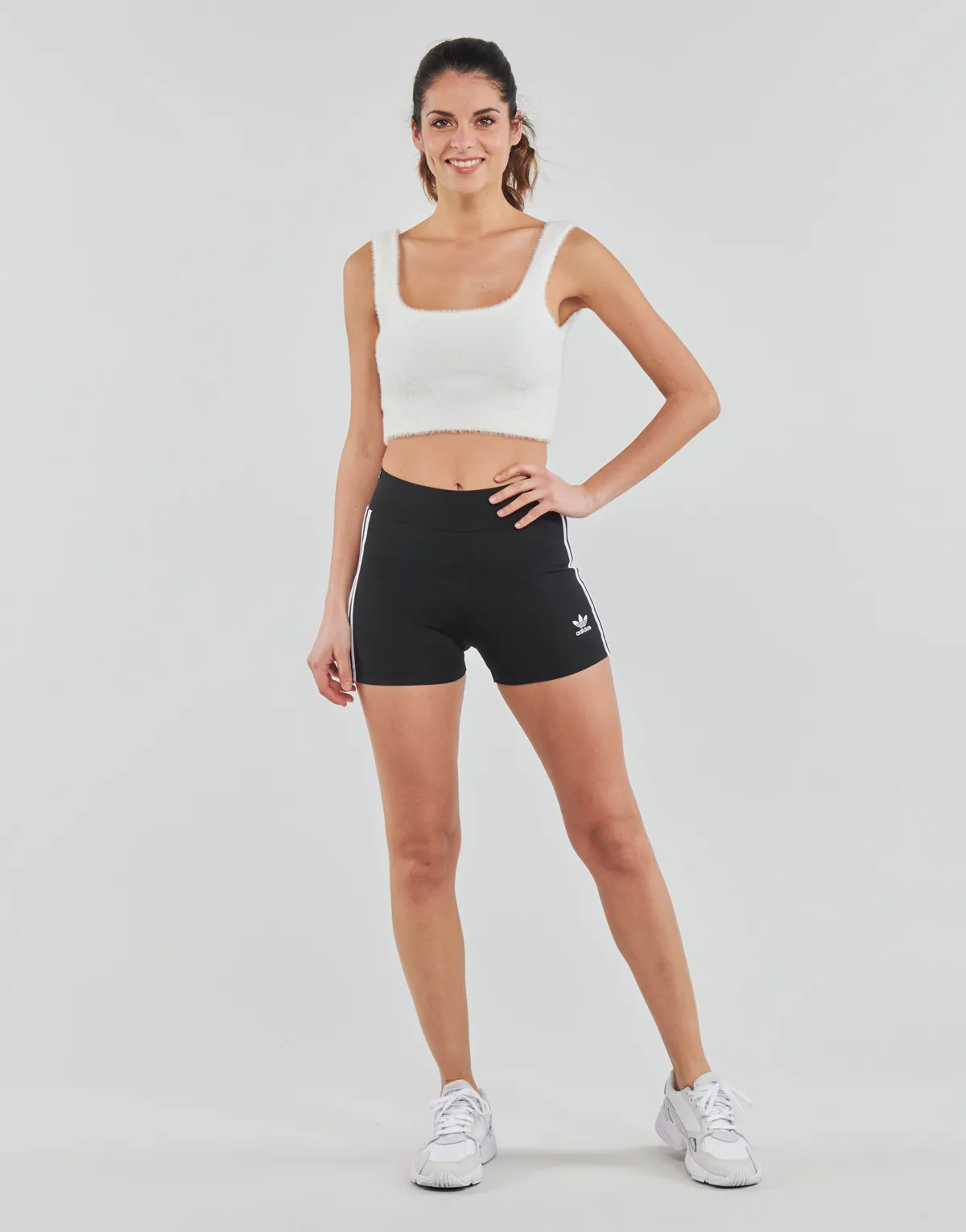 BOOTY SHORTS