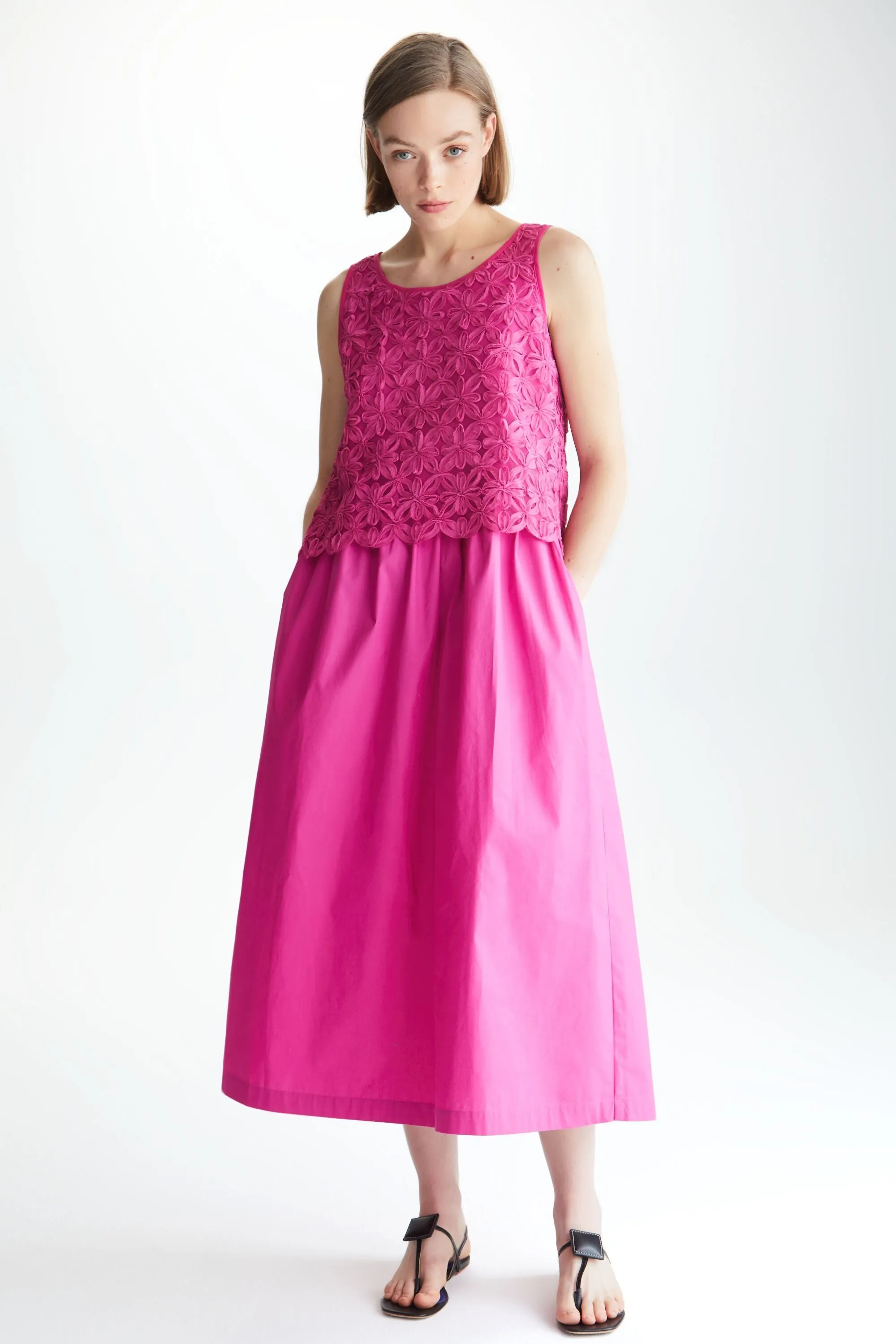 Flared embroidered tul poplin dress